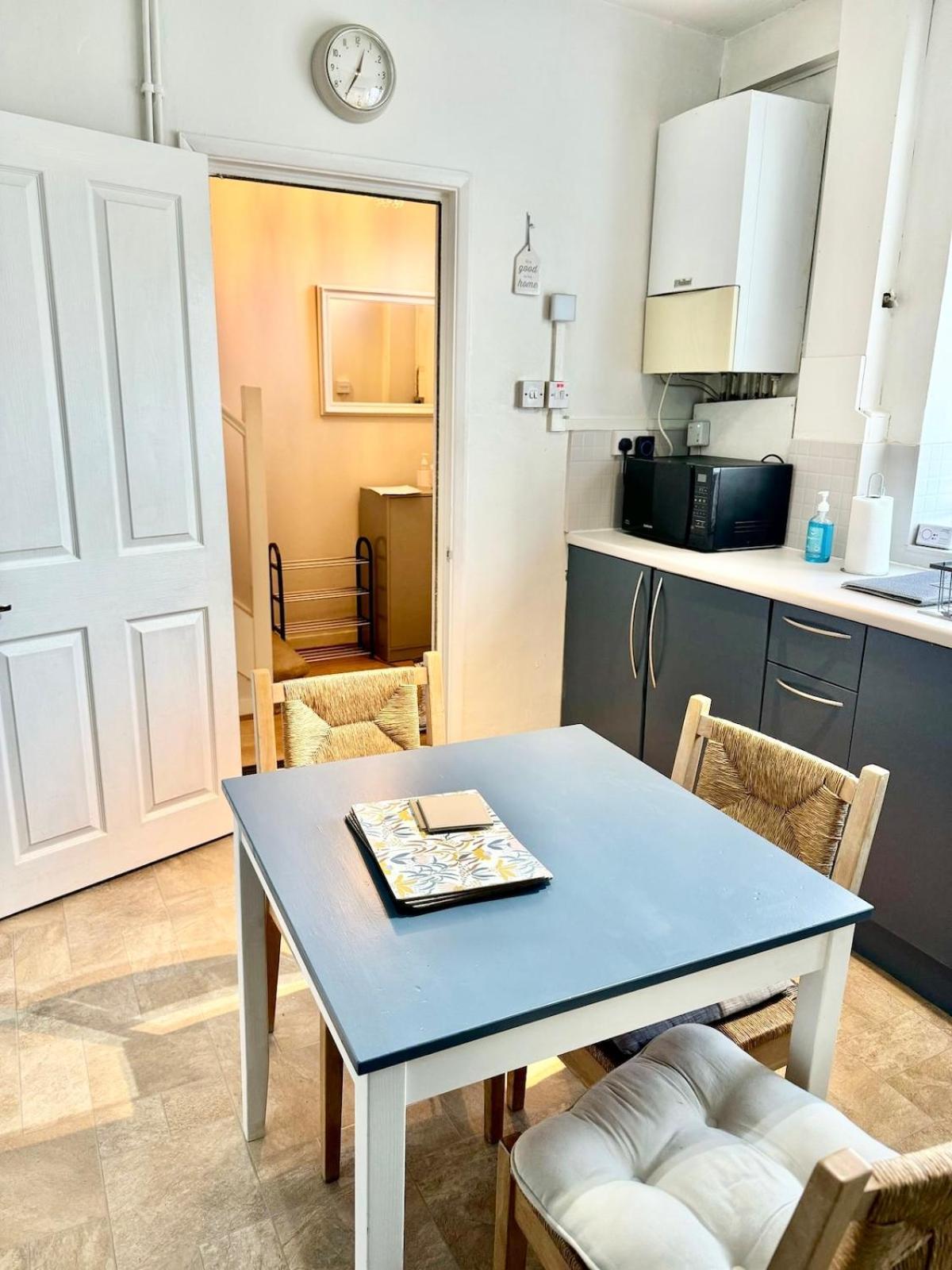 Spacious 2bed House In Clapham Common Appartamento *